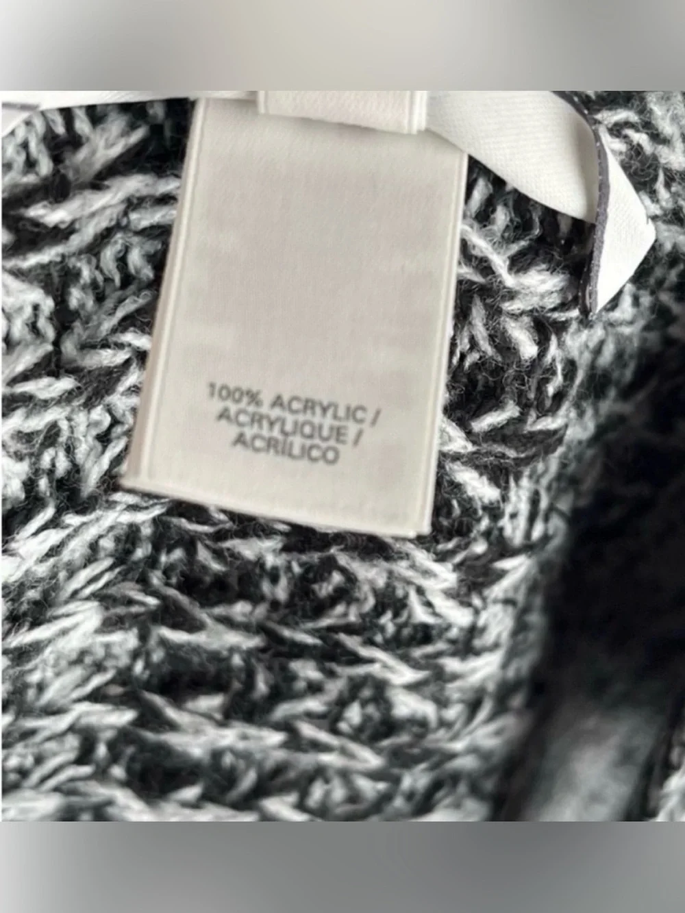 Victoria’s Secret Marled Winter Knit Scarf
